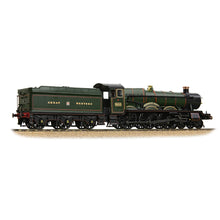 Load image into Gallery viewer, BACK IN STOCK! Bachmann GWR 49XX 'Hall' 5900 'Hinderton Hall' GWR Lined Green (GW Crest) 32-004A