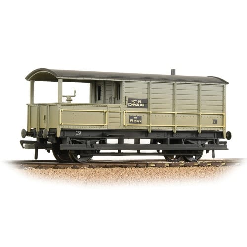 Bachmann Branchline 33-308A GWR 20T ‘Toad’ Brake Van BR Grey (Early) – Weathered