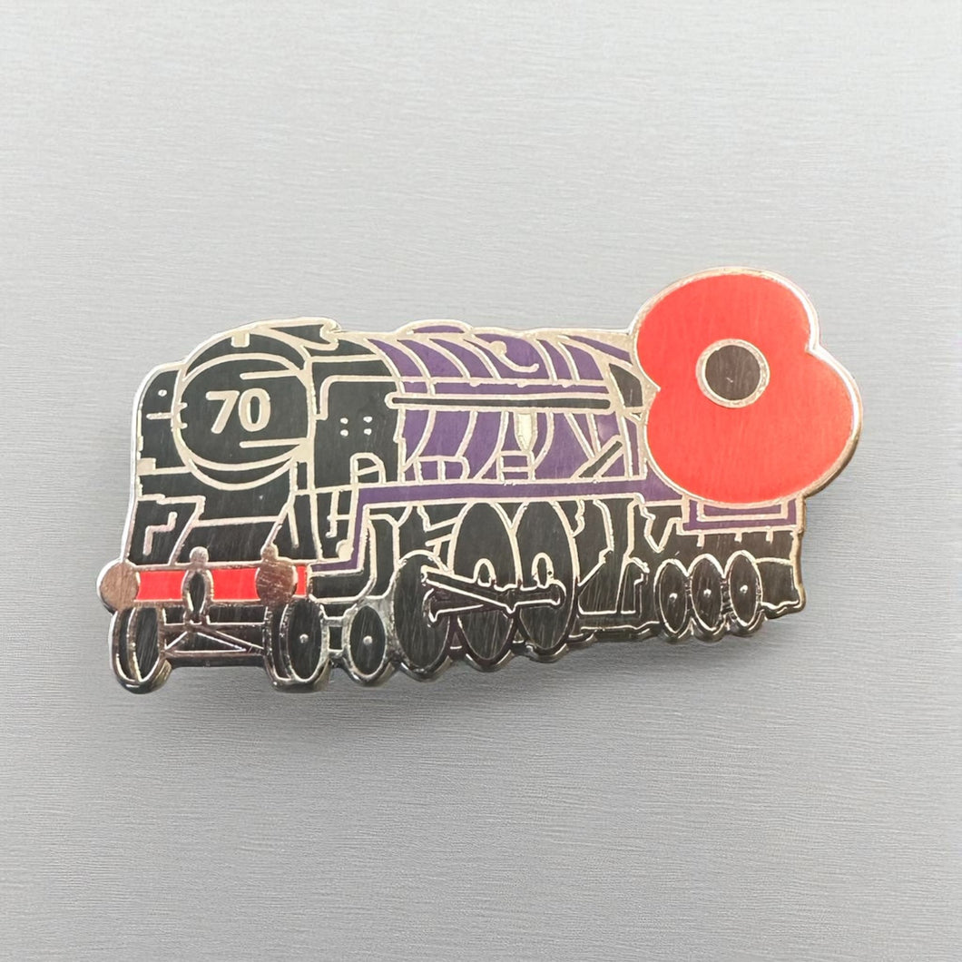 Taw Valley / Elizabeth II Poppy Pin Badge